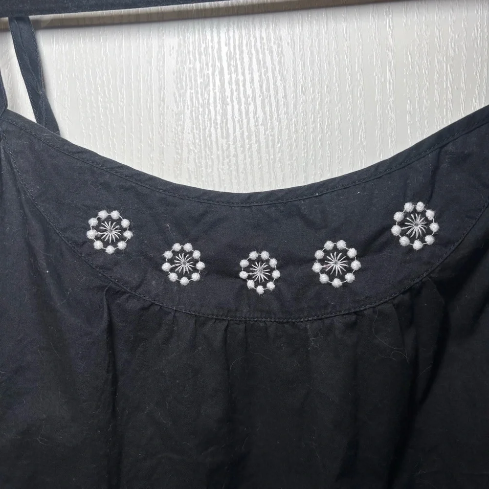 Black Cotton‎ Camisole Tank Top White Floral Embroidery Boho Summer Festival - Picture 2 of 4
